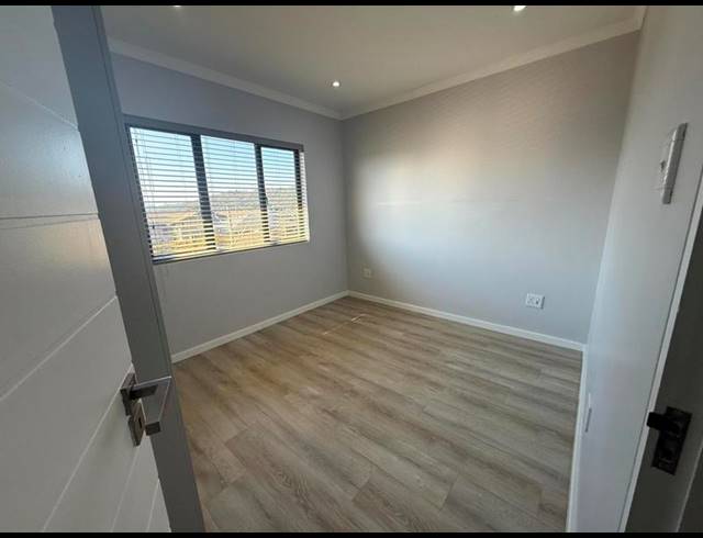 2 BEDROOM PROPERTY TO RENT IN HAYFIELDS